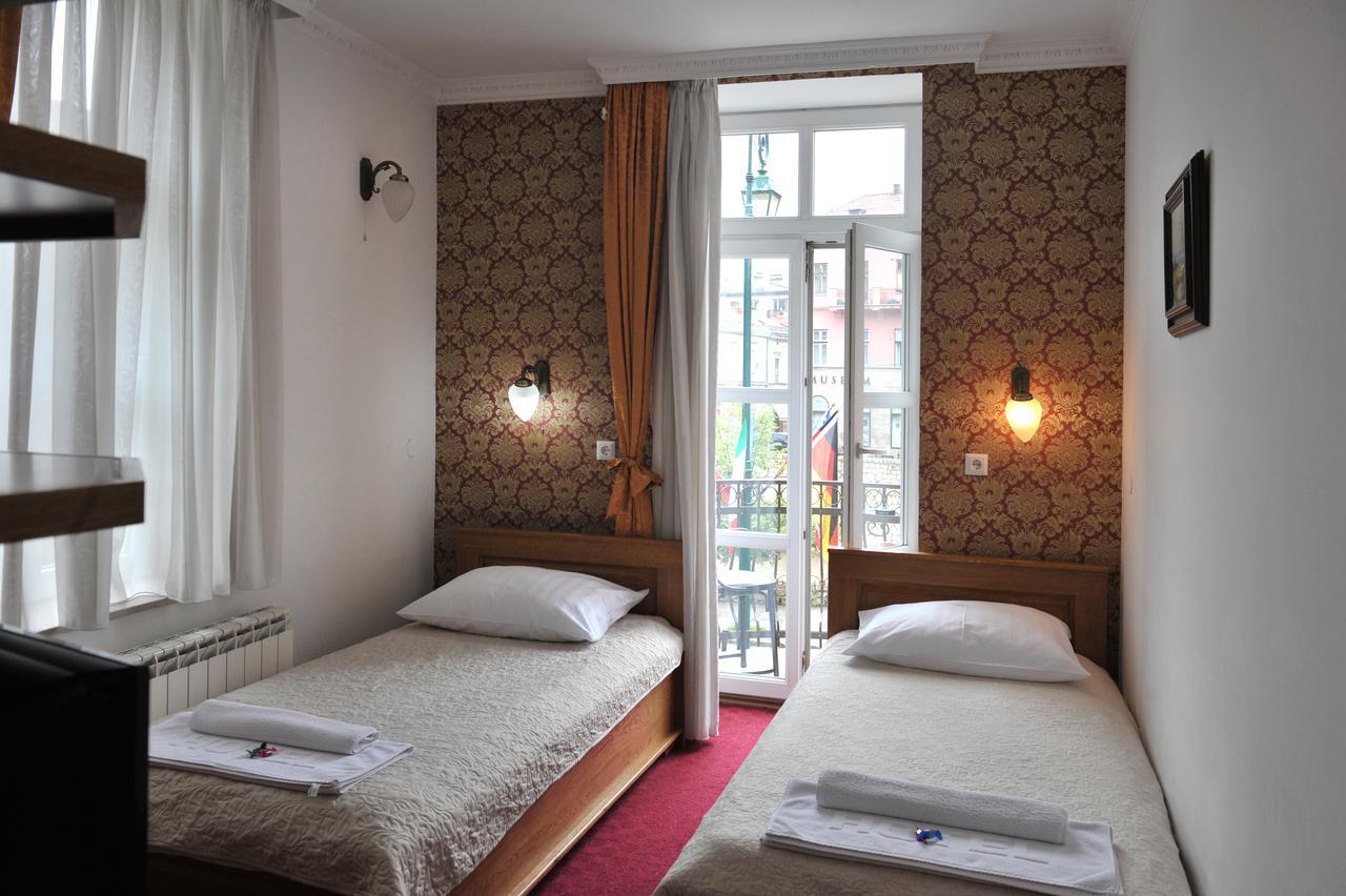 Hotel Latinski Most Sarajevo Buitenkant foto