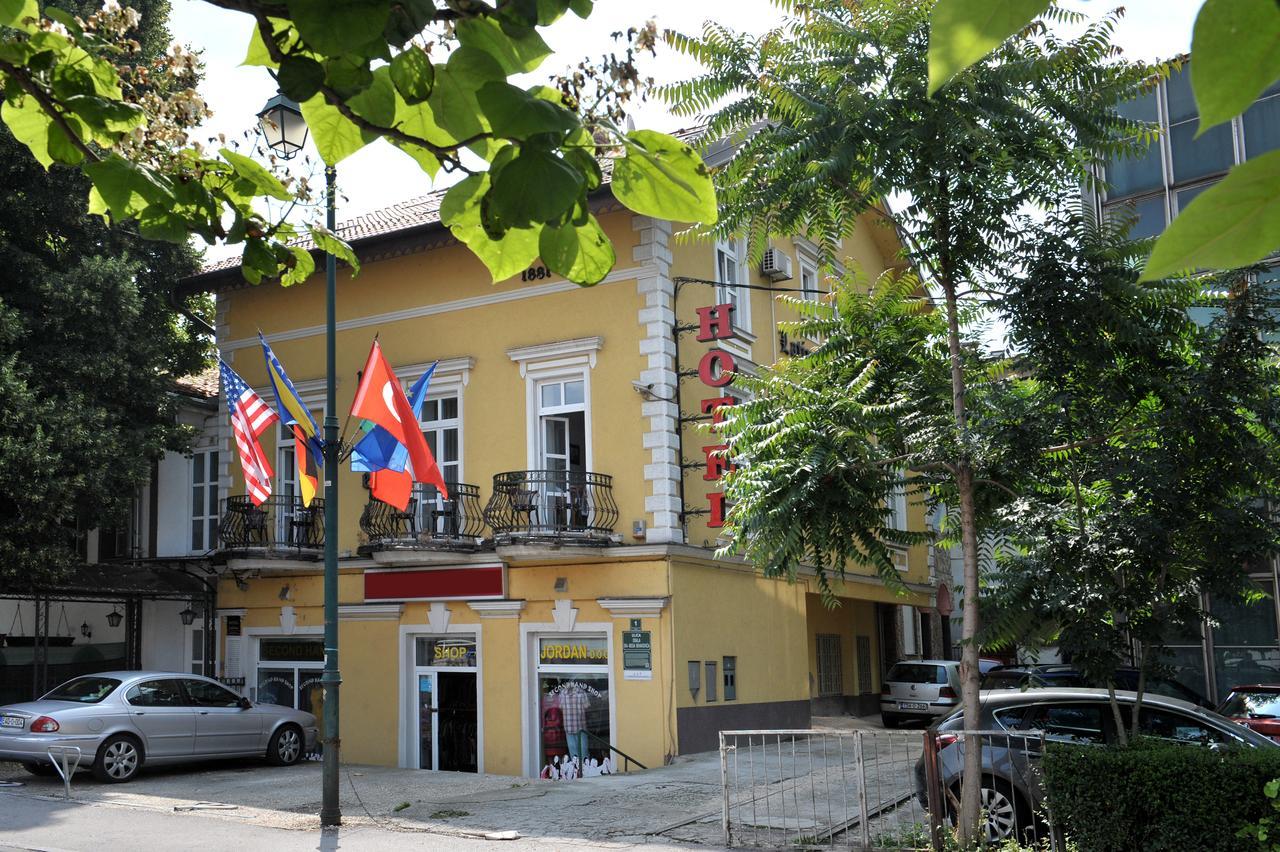 Hotel Latinski Most Sarajevo Buitenkant foto